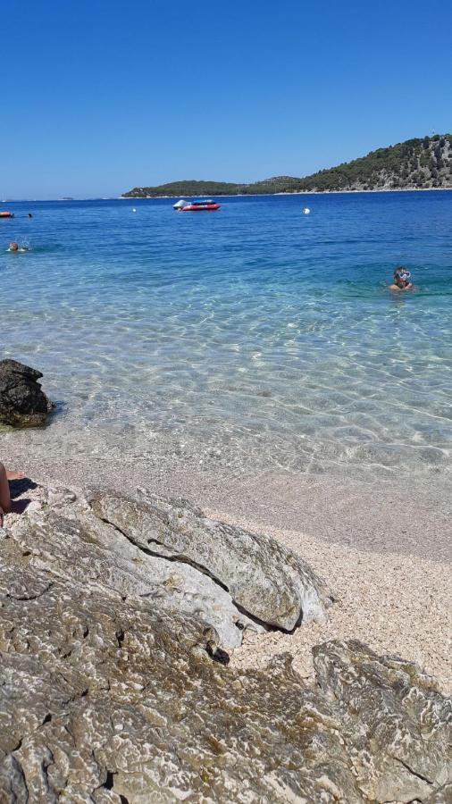 Apartmani Meri Ražanj Buitenkant foto